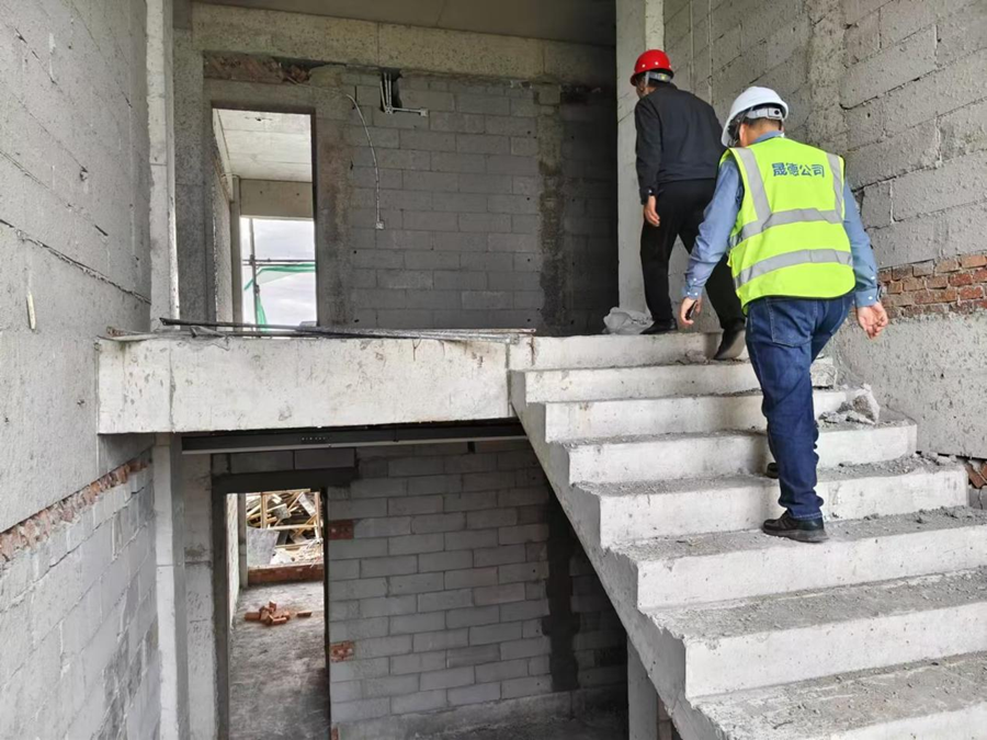 1726714749109817.png 圖片2.png